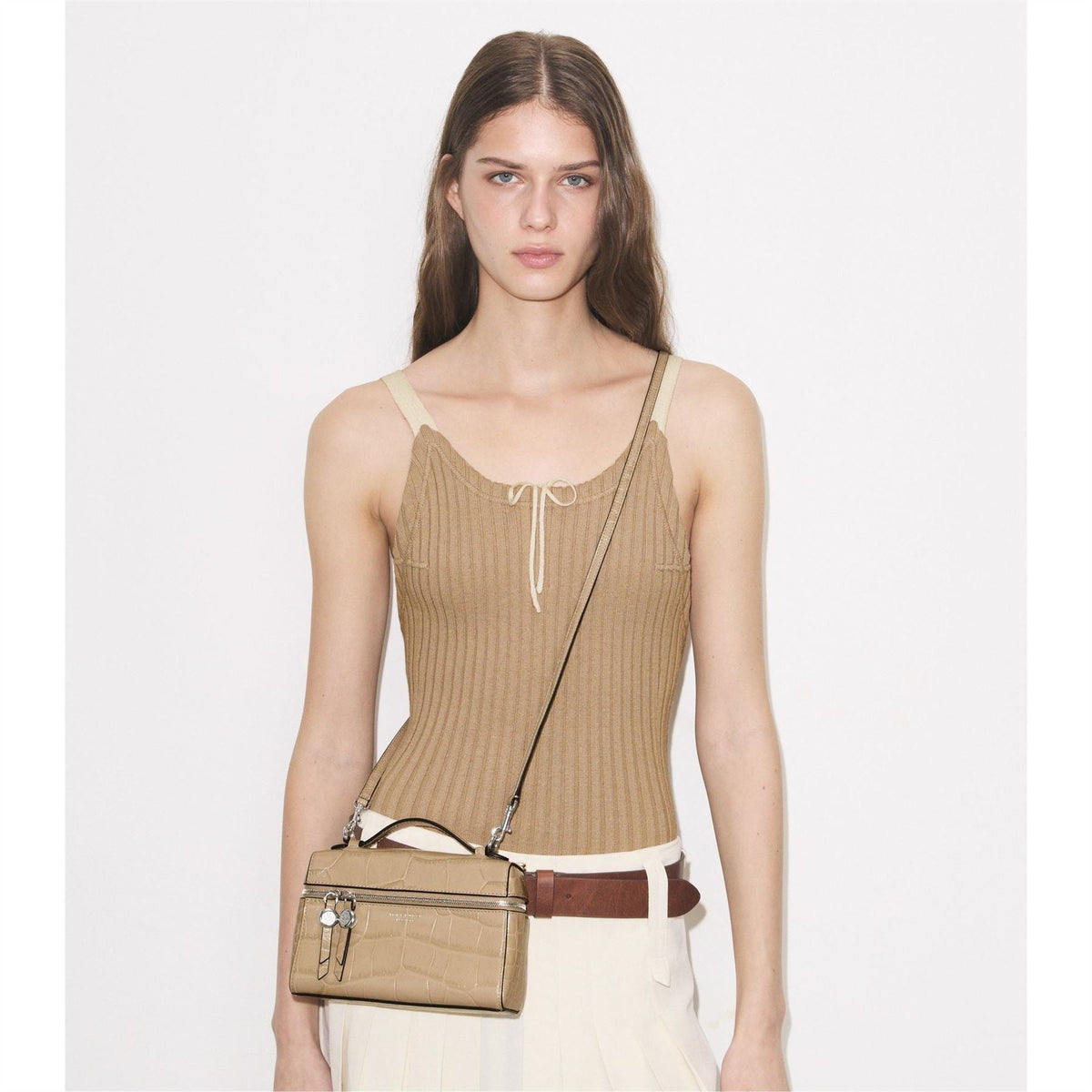 Tory Burch Womens Romy Slim Top Handle Bag
