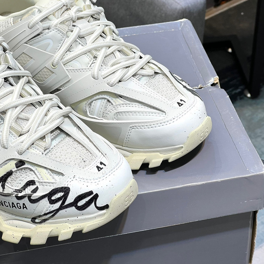 Balenciaga Limited Edition Couple's Style Shoe