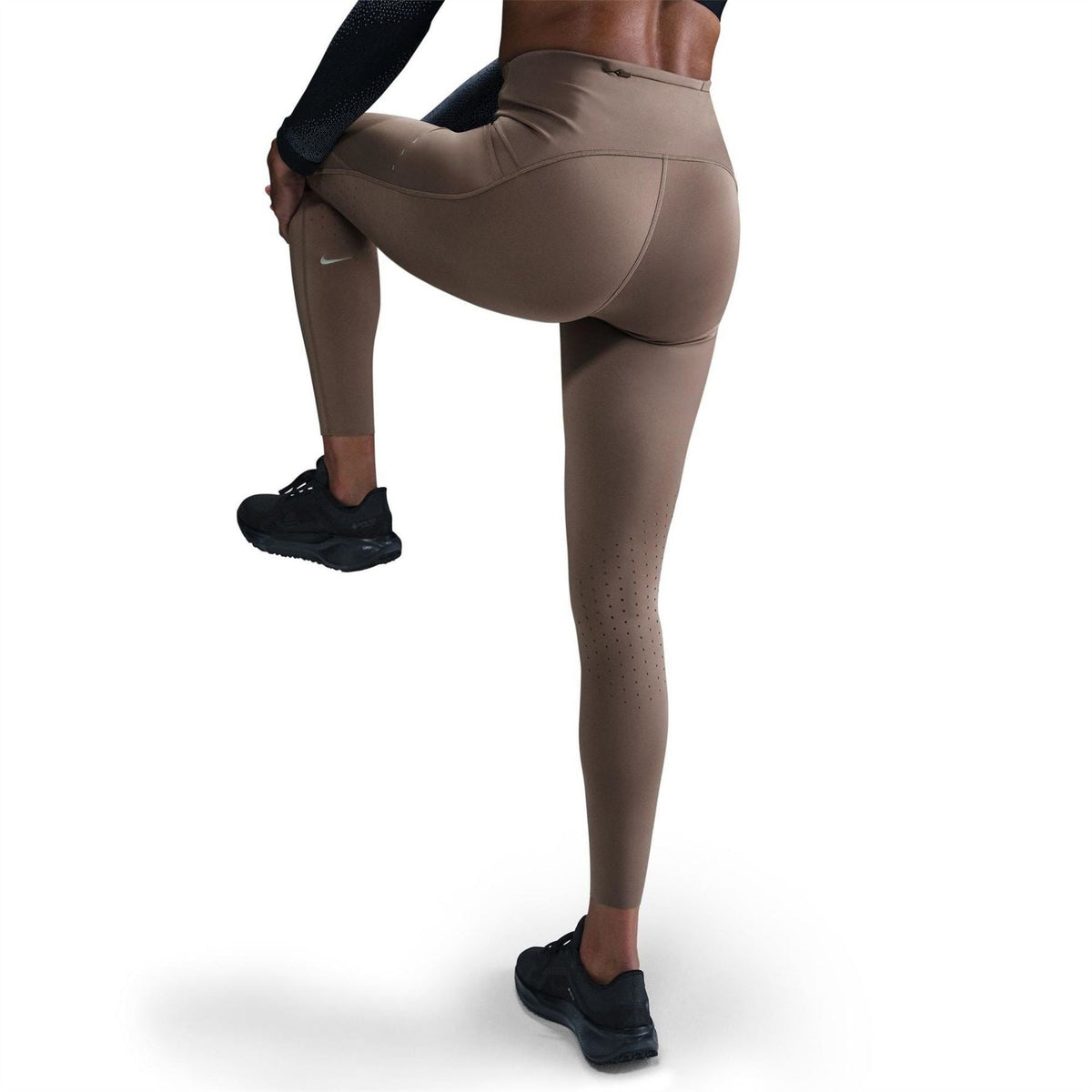Nike Swift 7/8 Solid Patterned Leggings