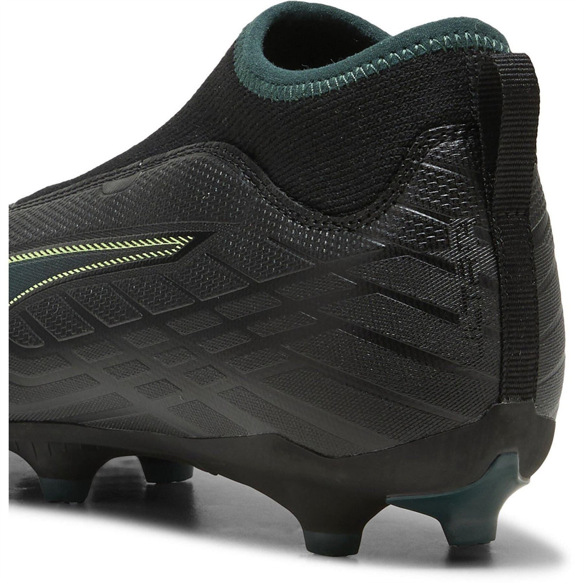 Puma Kids Ultra 6 Match+ Ll Fg Ag Firm Ground Football Boots