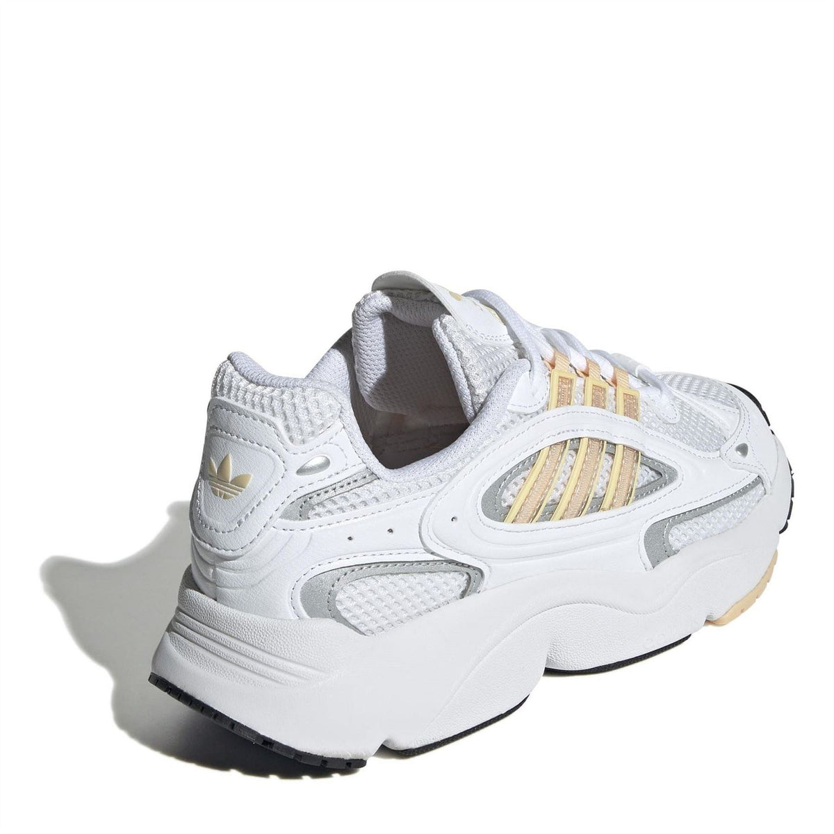 adidas Originals Ozmillen Round Toe Low Top Sneakers
