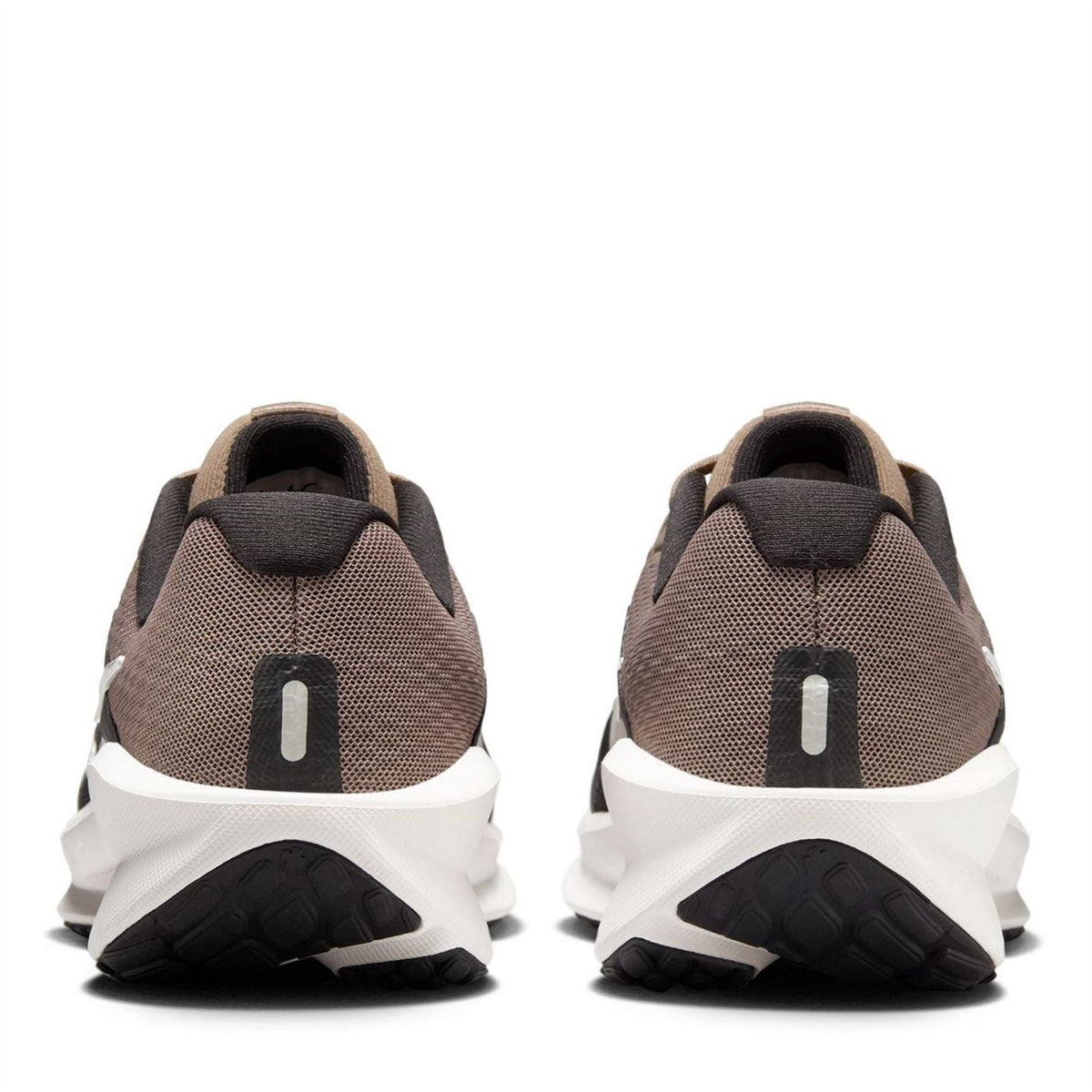 Nike Womens 13 Road Running Shoes