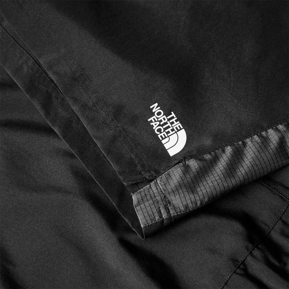 North Face Mens 24 7 Color Block Shorts Tnf Black Tracksuit Shorts
