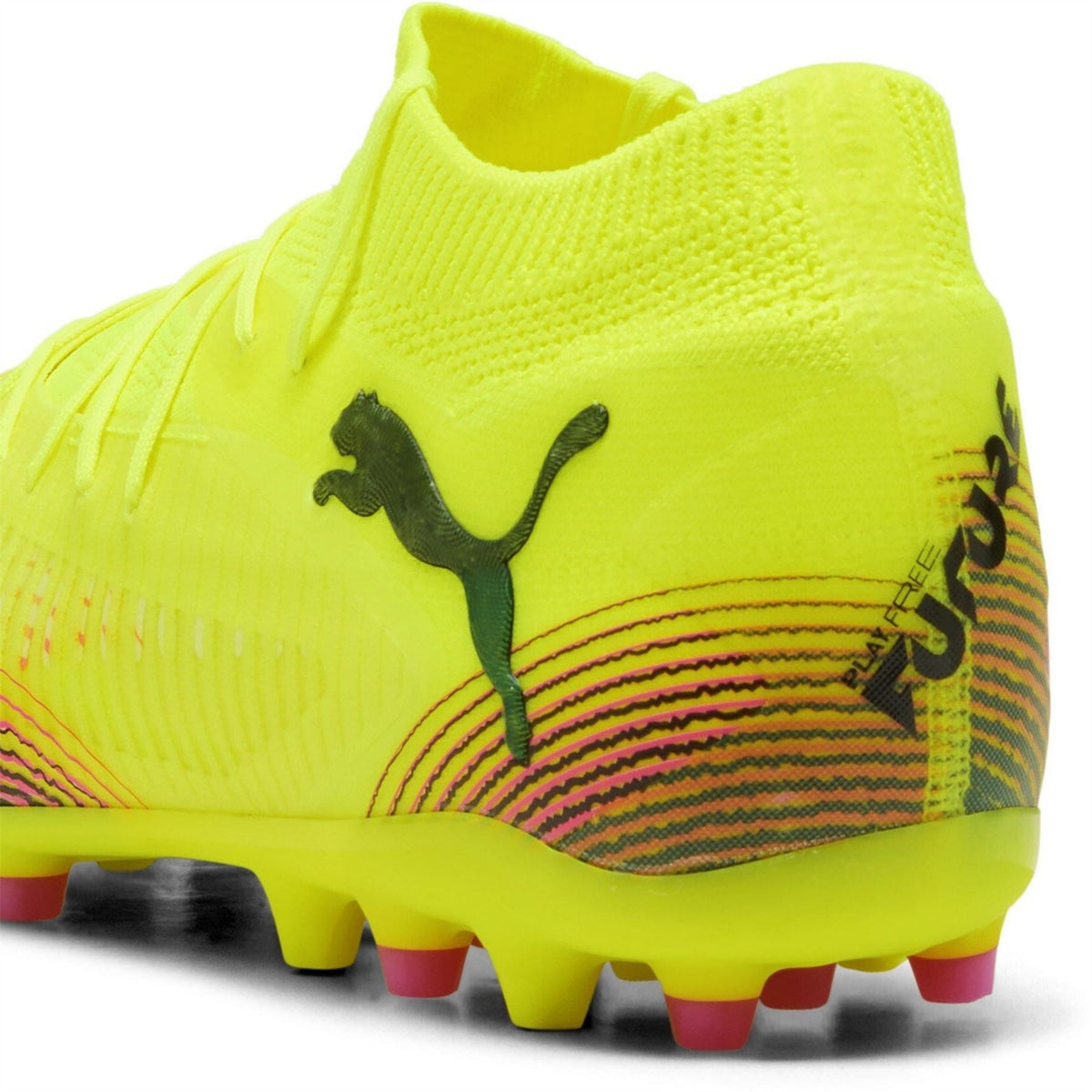 Puma 8 Pro Mixed Ground Football Boots