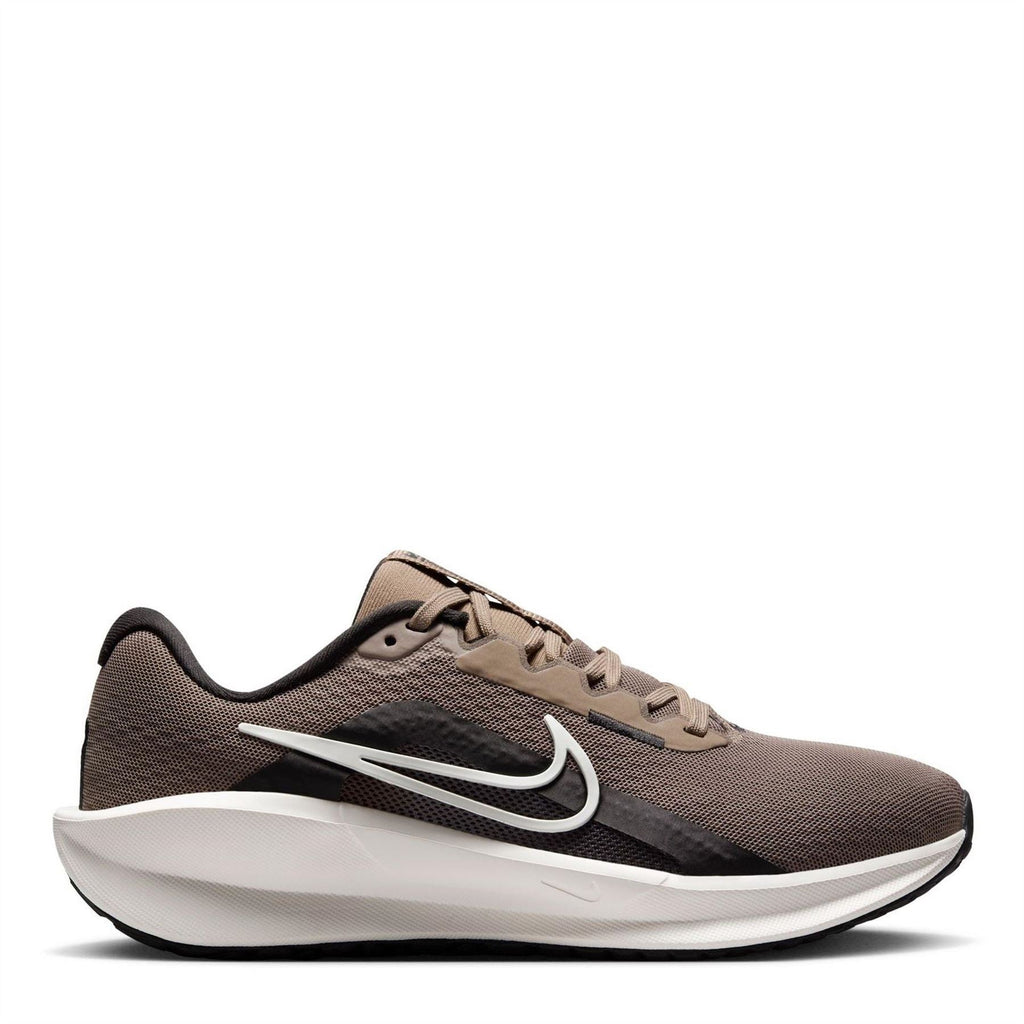 Nike Womens 13 Road Running Shoes