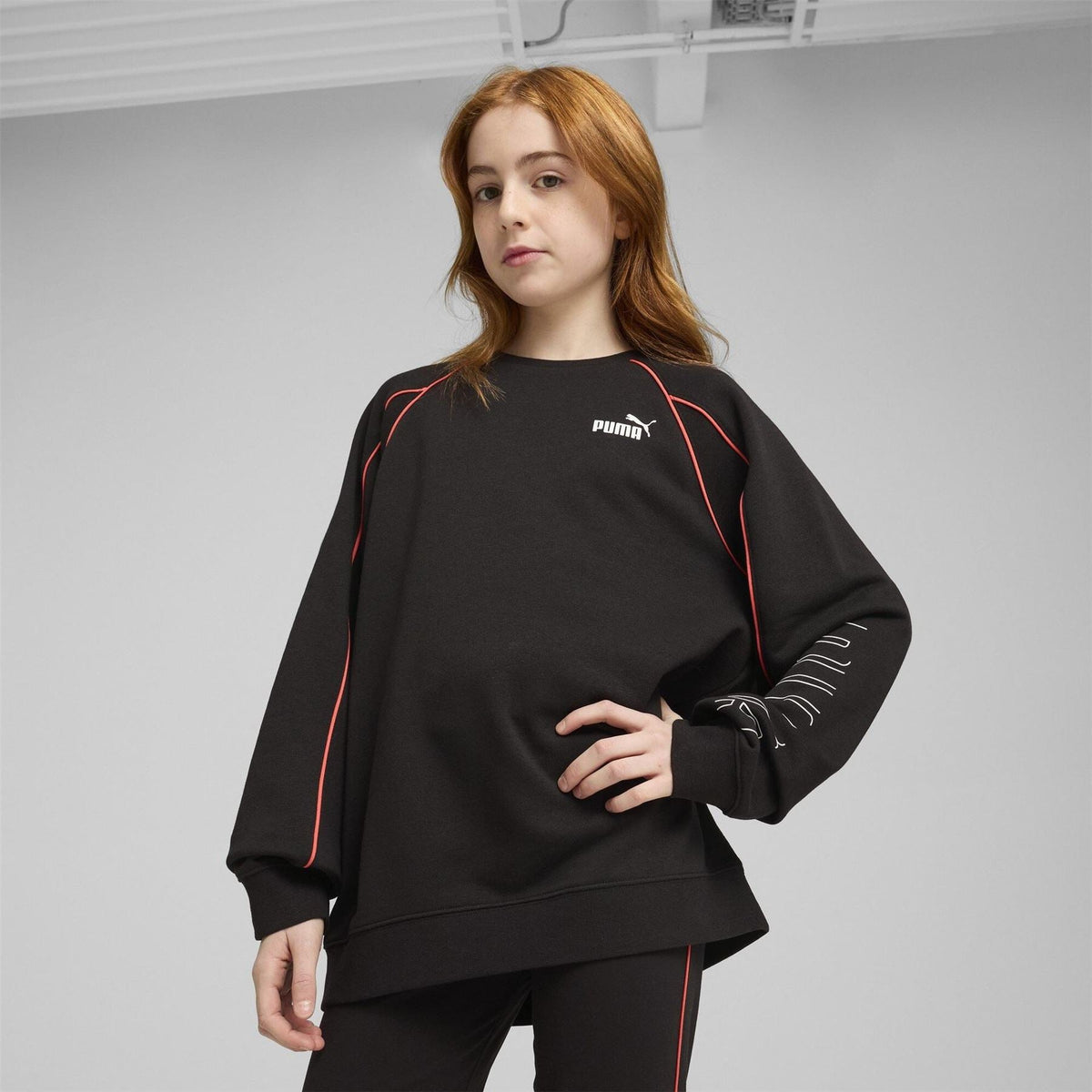 Puma Sportstyle Crew Neck Relaxed Fit Sweatshirt