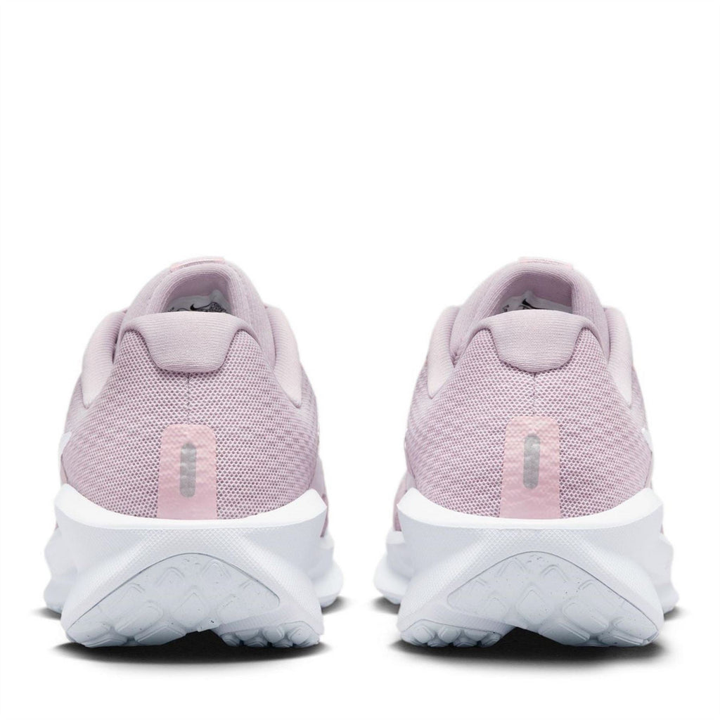Nike Womens 13 Road Running Shoes